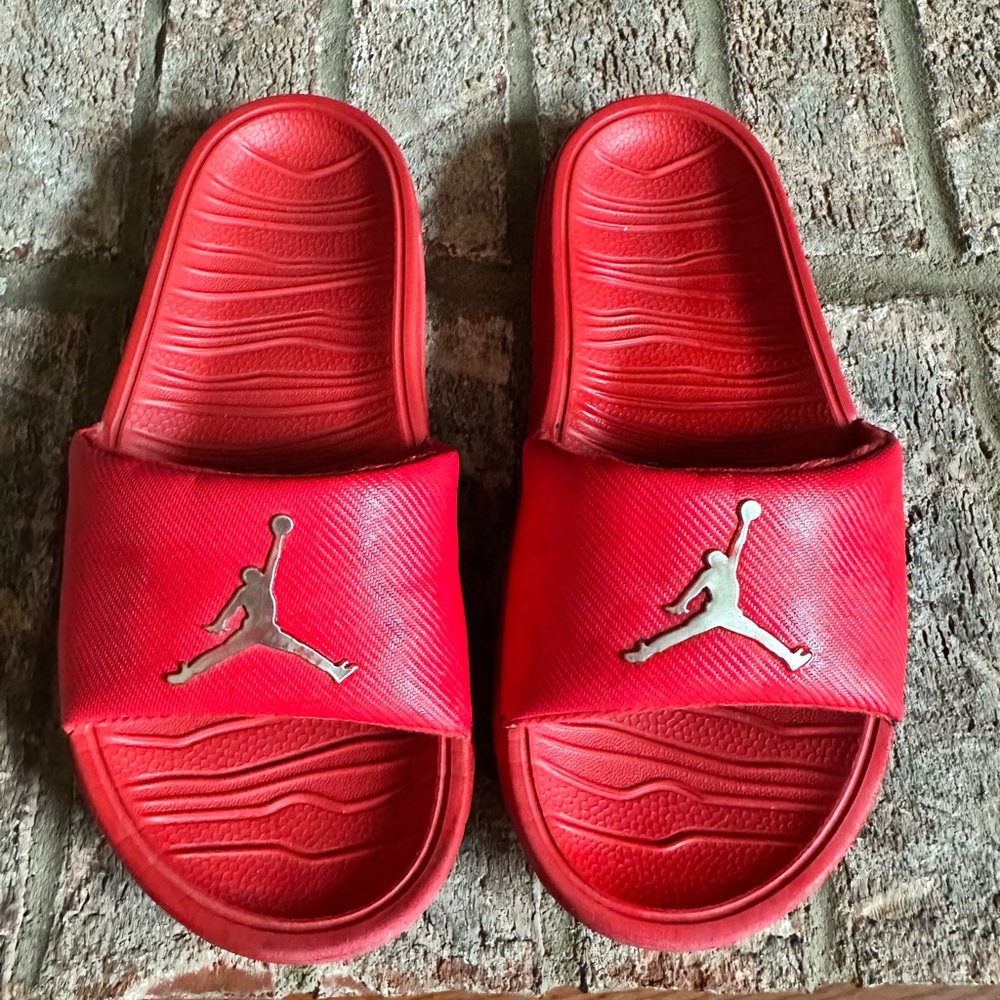 Youth Nike Air Jordan Slides Size 4Y